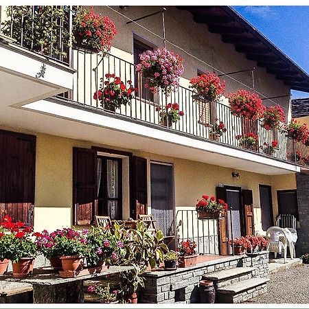 Agriturismo La Grange Пон-Сен-Мартин Екстериор снимка