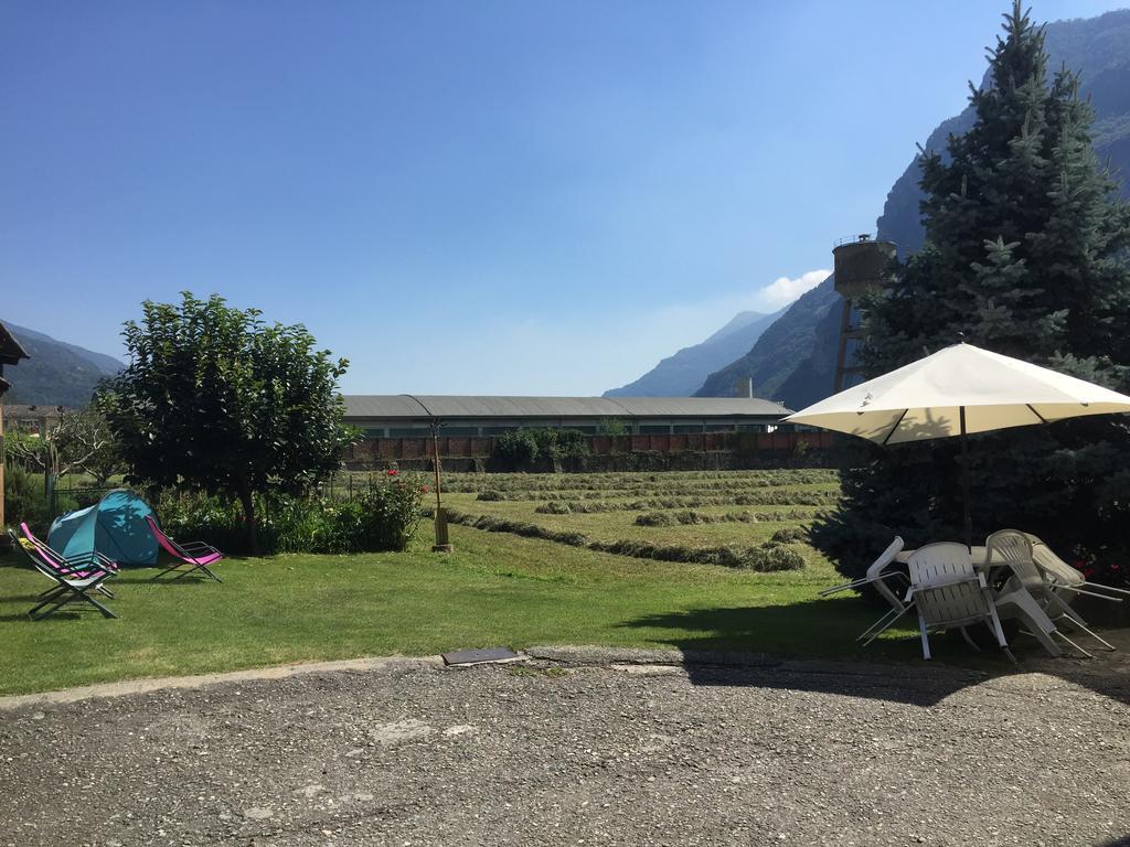 Agriturismo La Grange Пон-Сен-Мартин Екстериор снимка